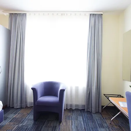 Senator Hotel
