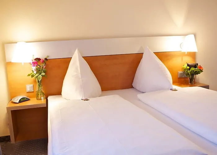 Senator 3* Frankfurt nad Menem