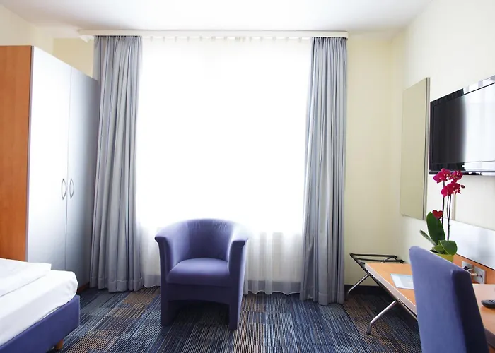 Senator Hotel