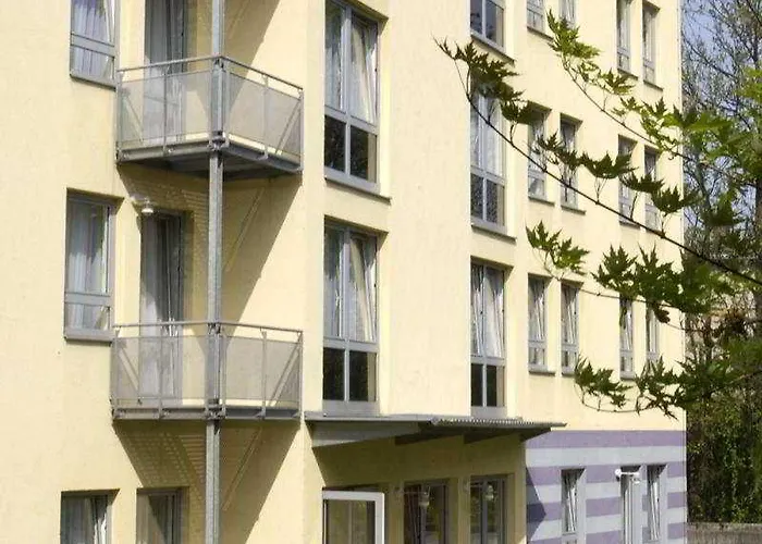 Senator 3* Frankfurt nad Menem