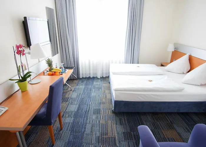 Hotel Senator 3*